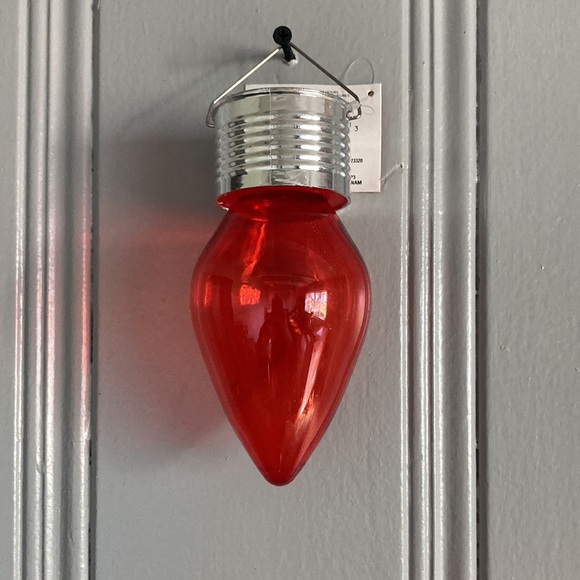 NWT SET of 2 - RED - Solar LED Hanging C9 Bulb Outdoor Decoration Lights - Picture 3 of 8